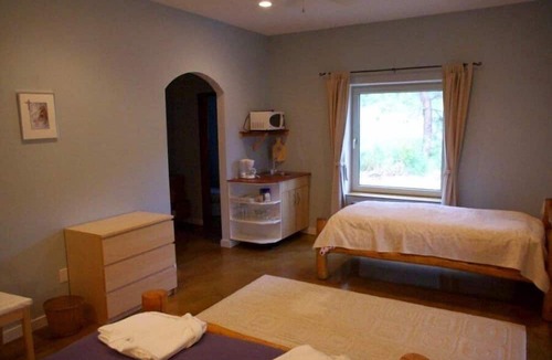 Osoyoos Bed & Breakfast | Baergnaescht Bed & Breakfast