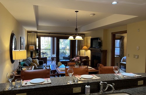 Mount Crested Butte Hotel | Great Location at base of Mt! Sleeps 4.