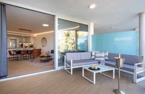 Fuengirola Apartment | "Apartment Higueron Wave 1" with Sea View, Pool, Wi-Fi & Terrace