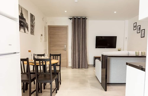 Fuengirola City Centre Apartment | Apartamentos Kouohana