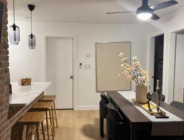 3-Bedrooms premium apartemnt with stunning 180 water, mountain and city view Pool Hot Tub and Gym Heart of Downtown Skytrain 3mins walk to NEARBY STADIUM in Vancouver