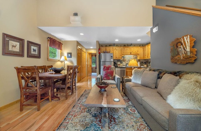 Renovated Riverfront Retreat | Brand-New Hot Tub in Estes Park